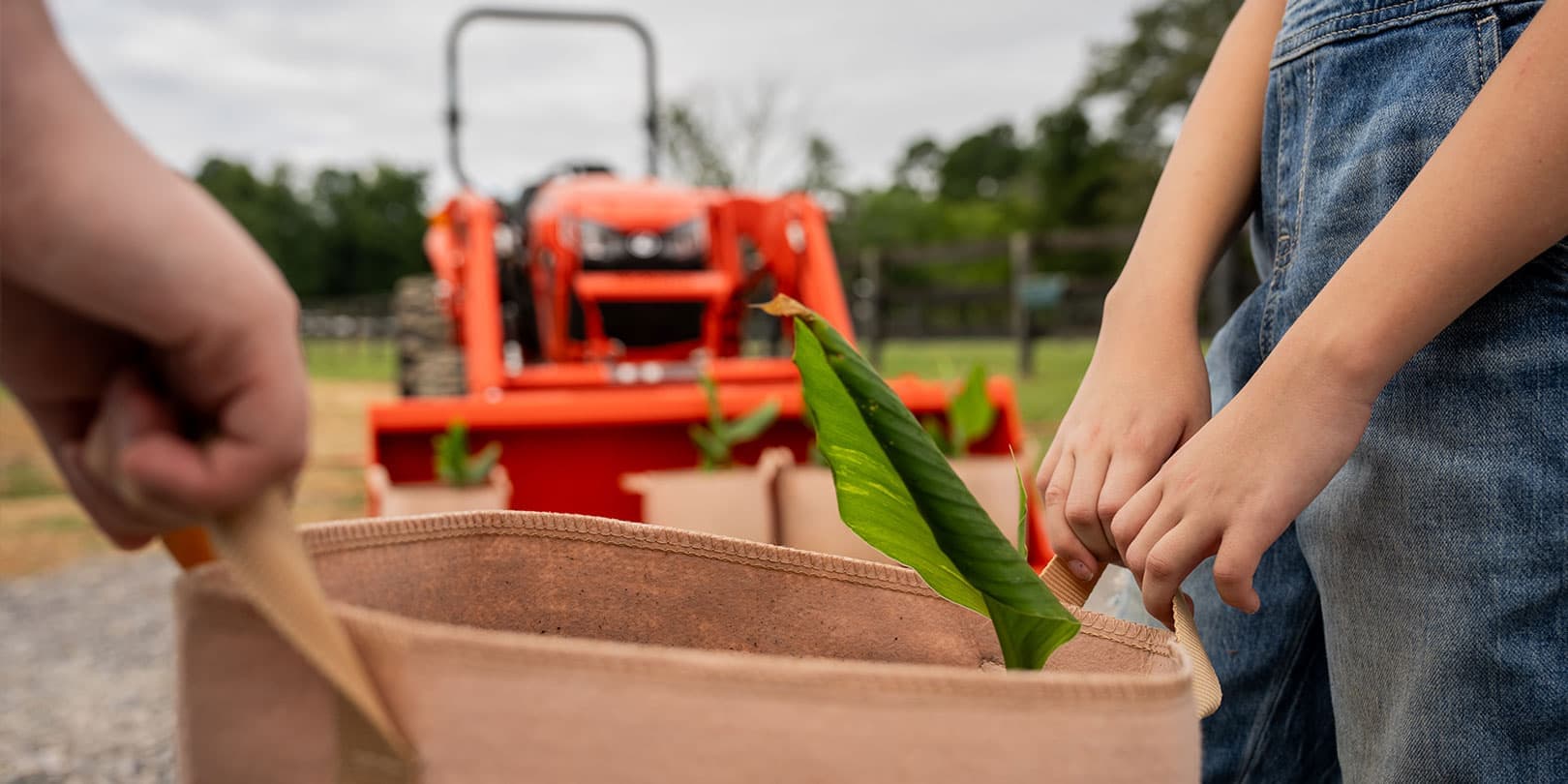 Kubota L3302